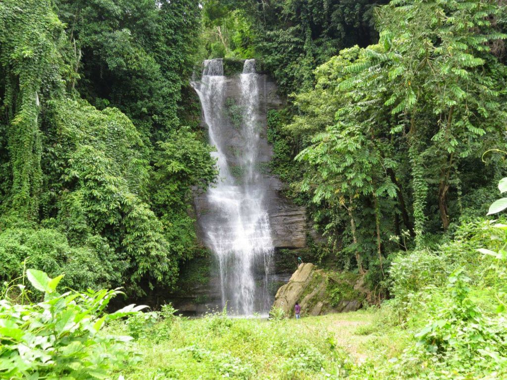 Hazachora Waterfall