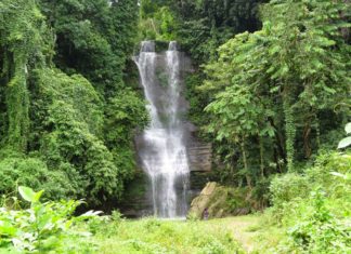 Hazachora Waterfall