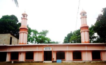 ছুটি খাঁ মসজিদ | মিরসরাই