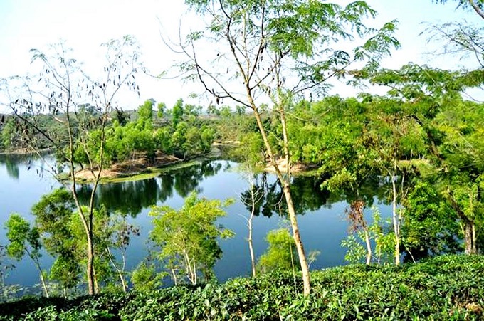 madhabpur lake