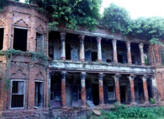 Arpara Munshi Bari