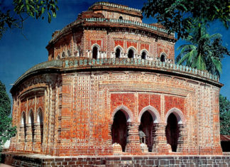 Kantajew Temple