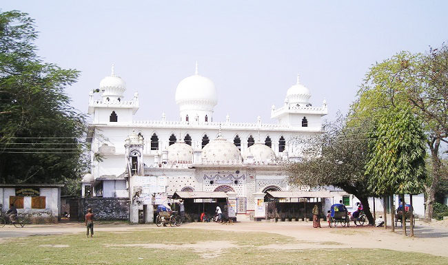 Keramotia Masjid Majar